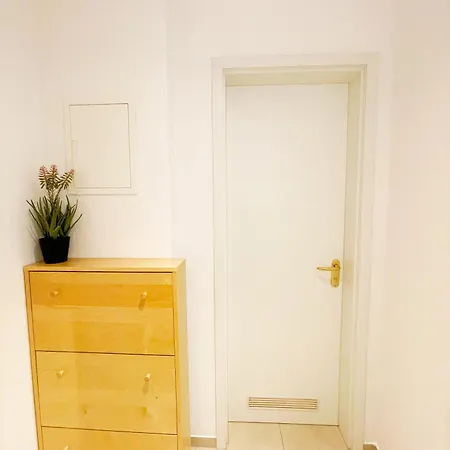Wallberg Cozy Corner Apartment *